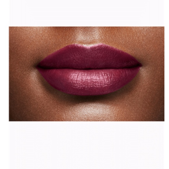 Mary Kay® Gel Semi-Matte Lipstick- Crushed Berry - Picture 6 of 7